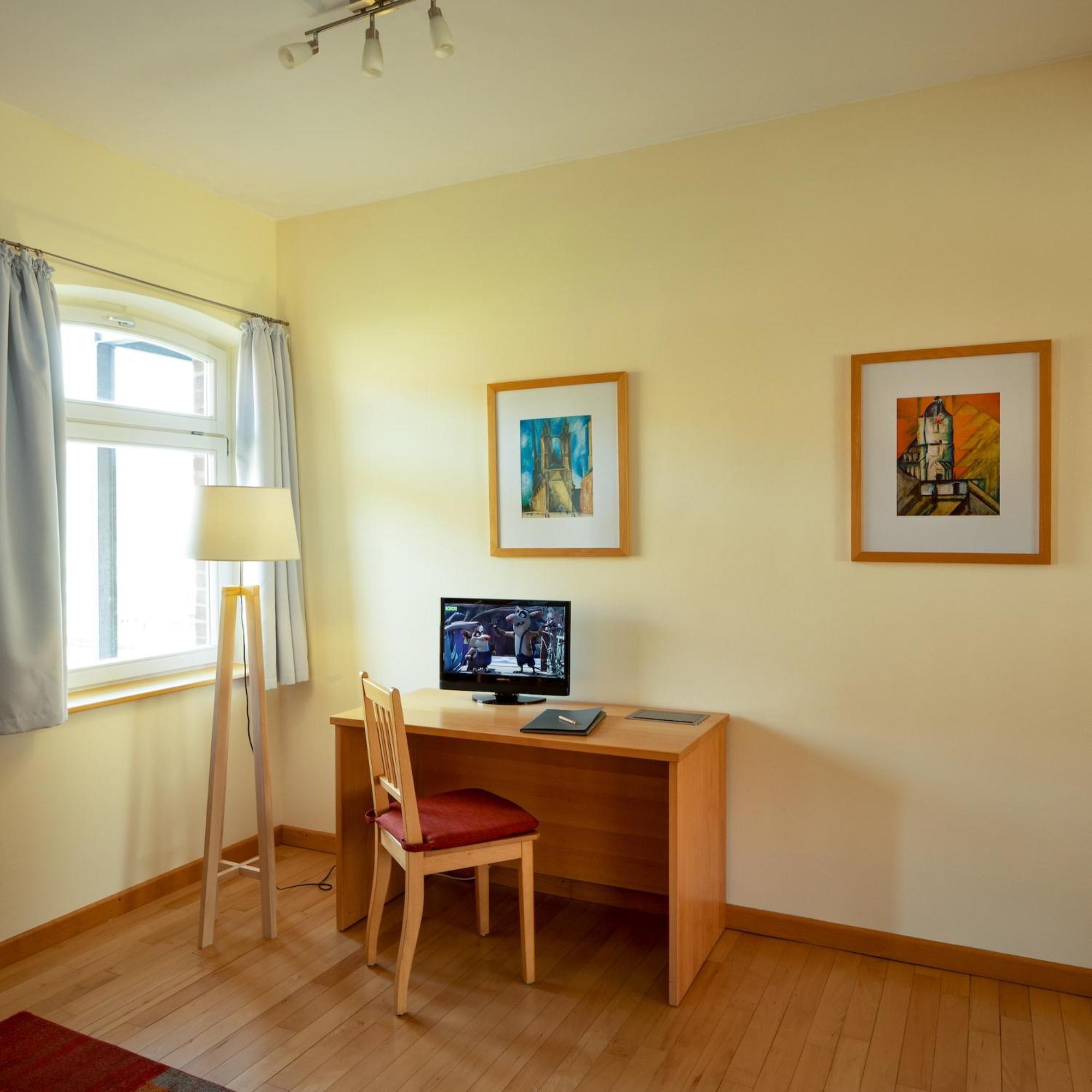 Biohotel Stiftsgut Wilhelmsgluecksbrunn Creuzburg Extérieur photo