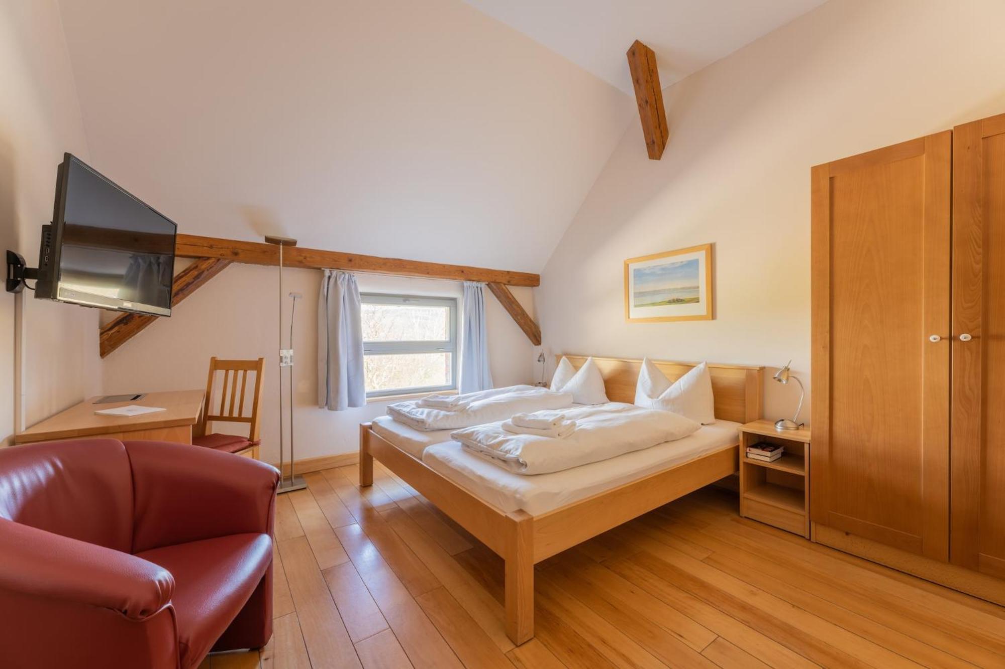 Biohotel Stiftsgut Wilhelmsgluecksbrunn Creuzburg Extérieur photo