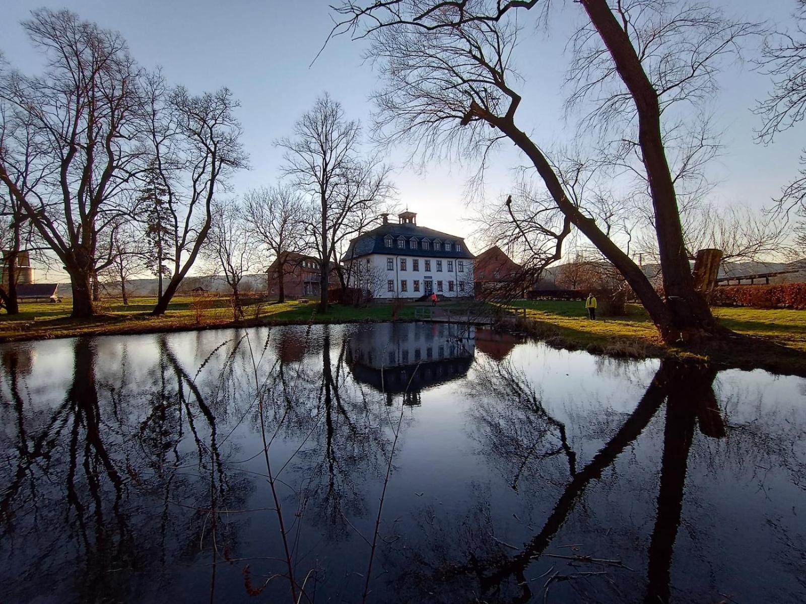 Biohotel Stiftsgut Wilhelmsgluecksbrunn Creuzburg Extérieur photo