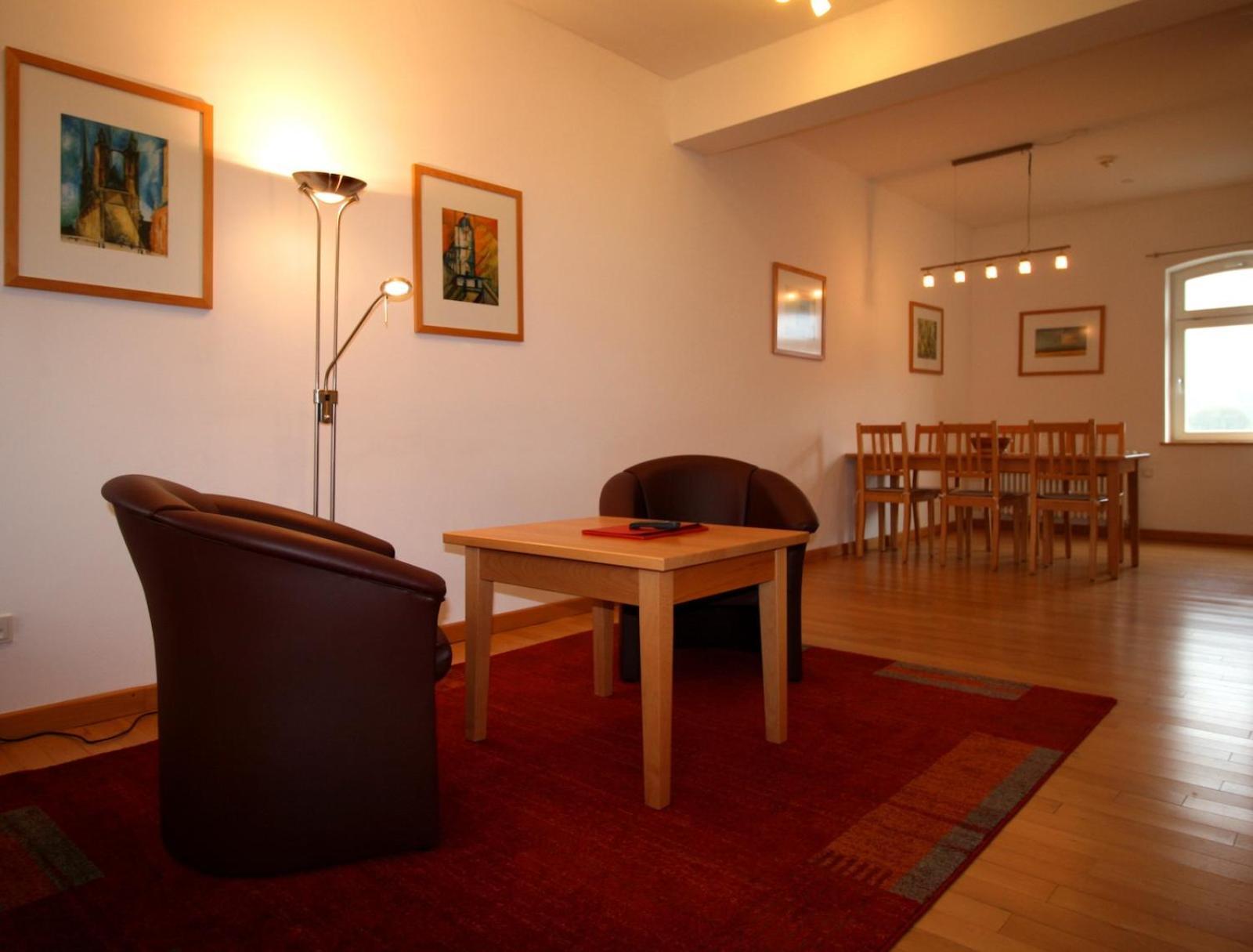 Biohotel Stiftsgut Wilhelmsgluecksbrunn Creuzburg Extérieur photo